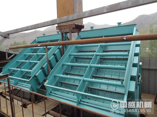 延長振動篩篩網使用壽命的方法 延長振動篩篩網使用壽命的方法